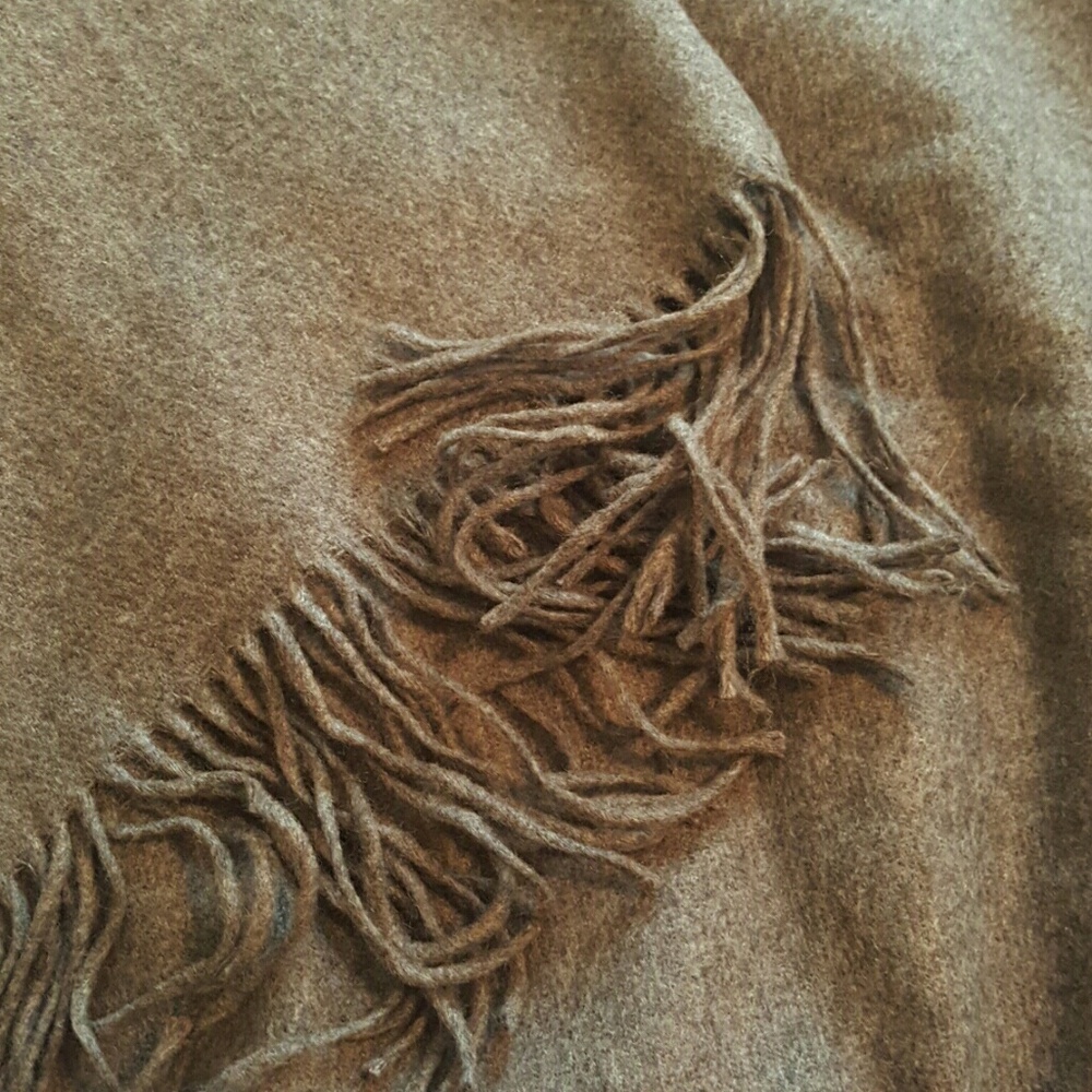 Gray Wrap - Picture 2 of 2